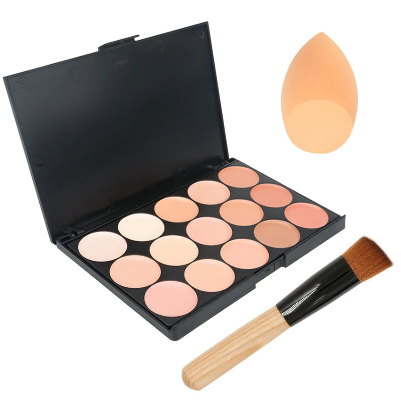 15-Color Concealer & Contour Palette – Professional finish for all skin tones.