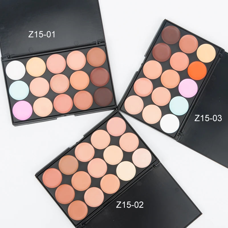 15-Color Concealer & Contour Palette – Professional finish for all skin tones.