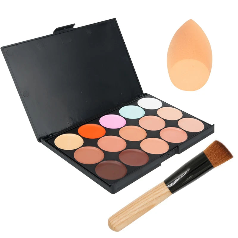 15-Color Concealer & Contour Palette – Professional finish for all skin tones.